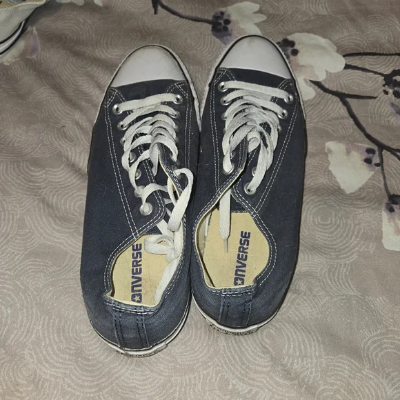 Converse Navy Blue Sneakers - Picture 2 of 4